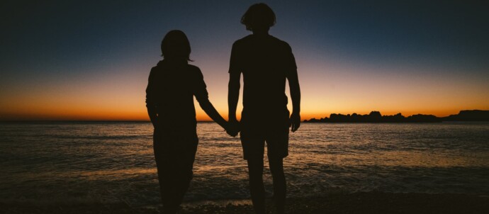 silhouette of loving couple